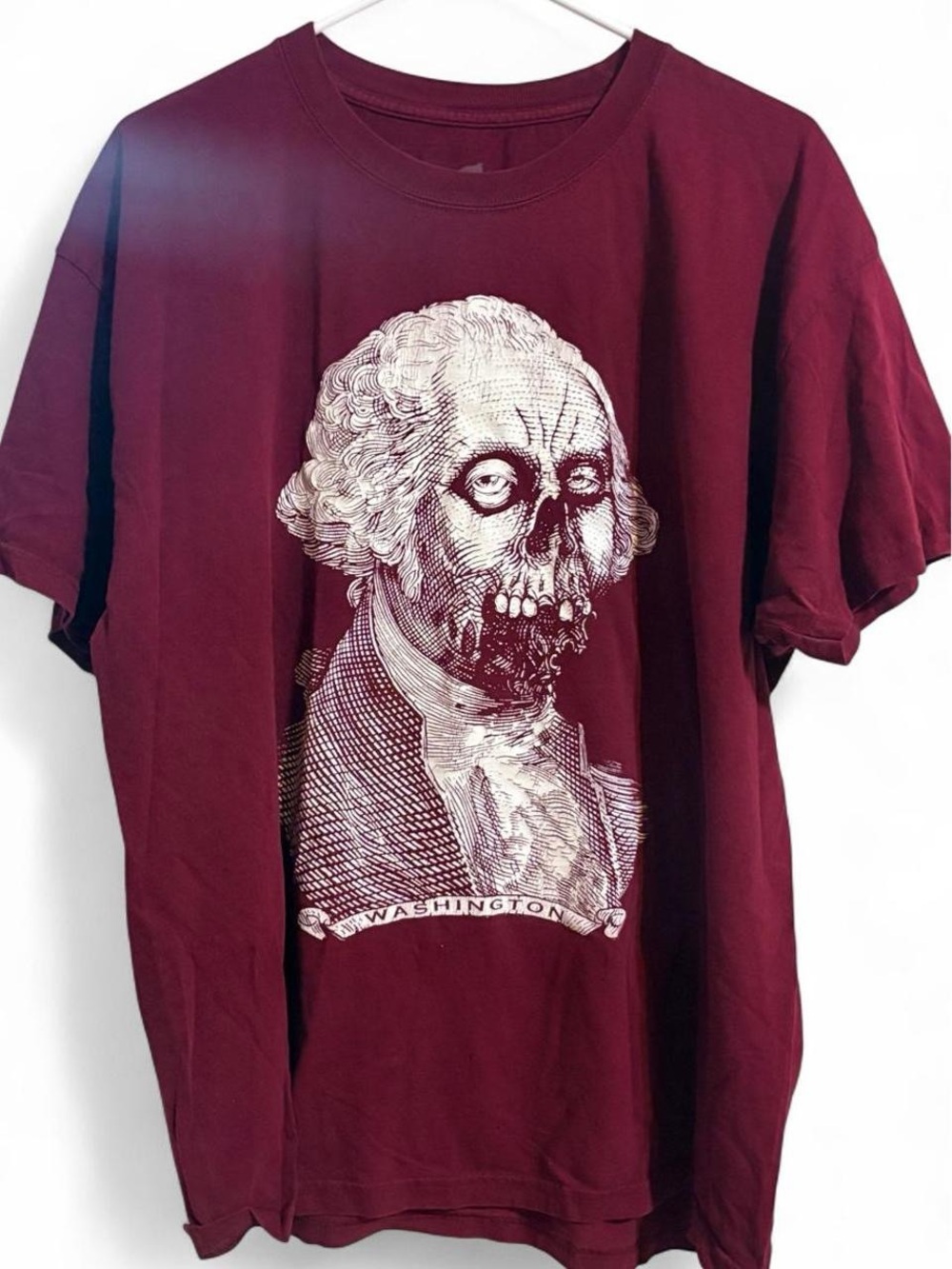 Hanes Maroon Short-Sleeve Tee with White Zombie Portrait Graphic Sz XL